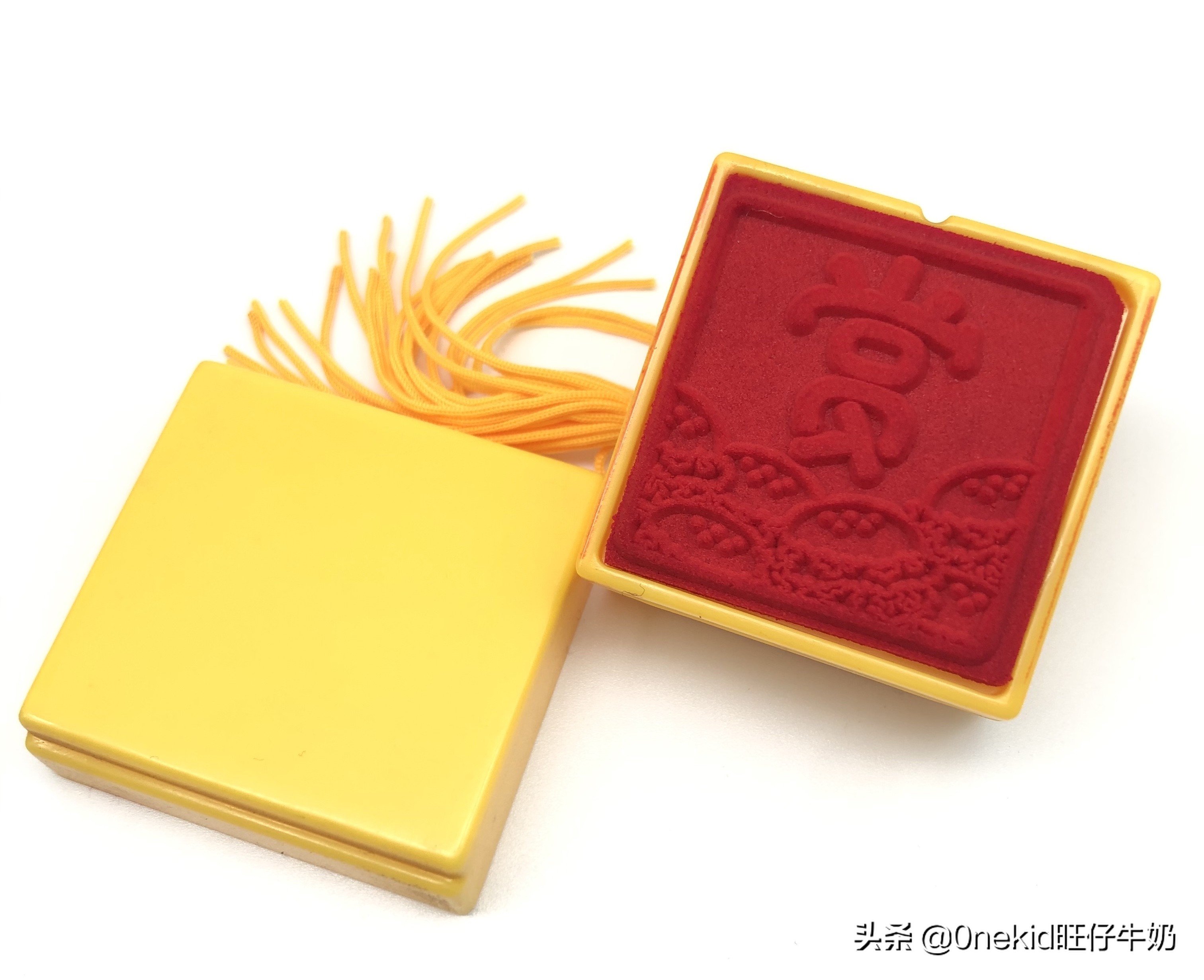 kfc30周年纪念品,kfc新款玩具万圣节