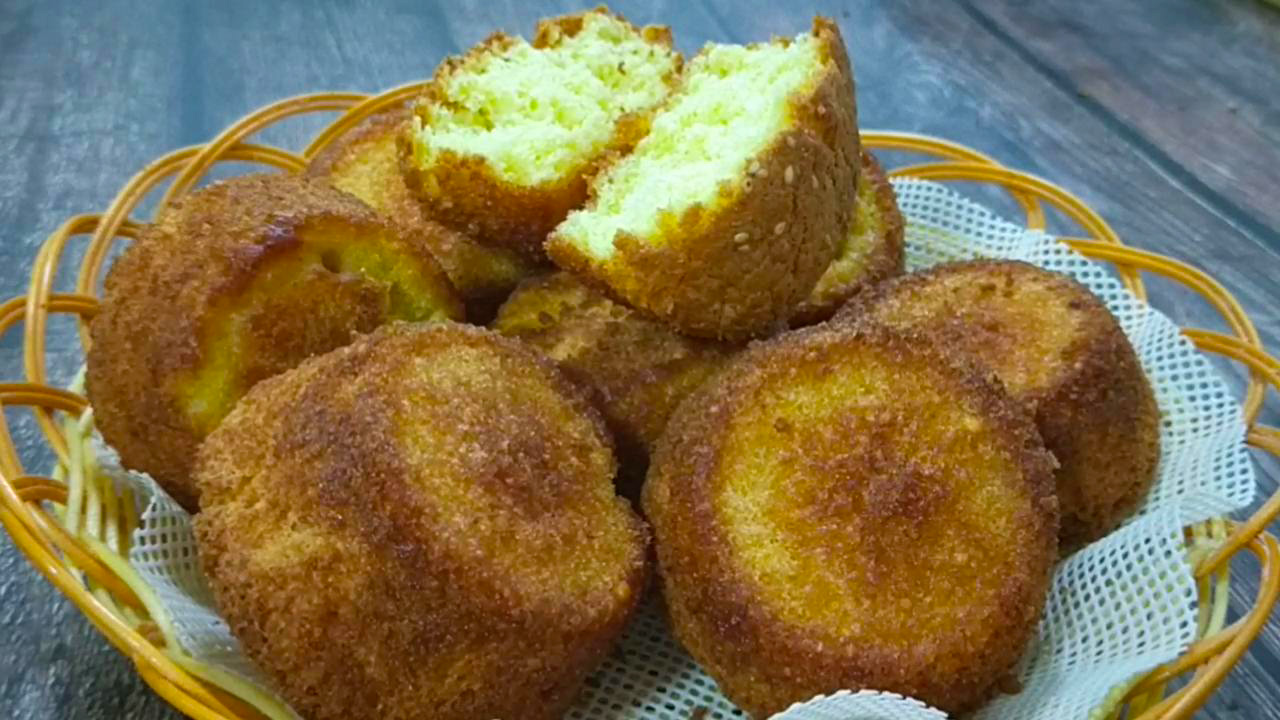 老式无糖鸡蛋糕教学视频,无水无油老式鸡蛋糕的做法