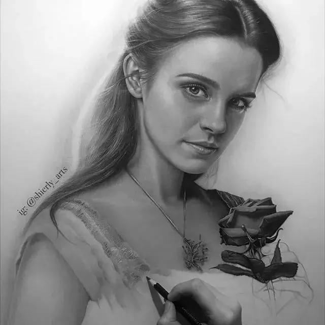 她画的素描比本人还美！比照片还真实，24万网友已被她征服