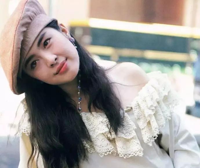 哪个女明星日常衣品最好,最近女明星衣品