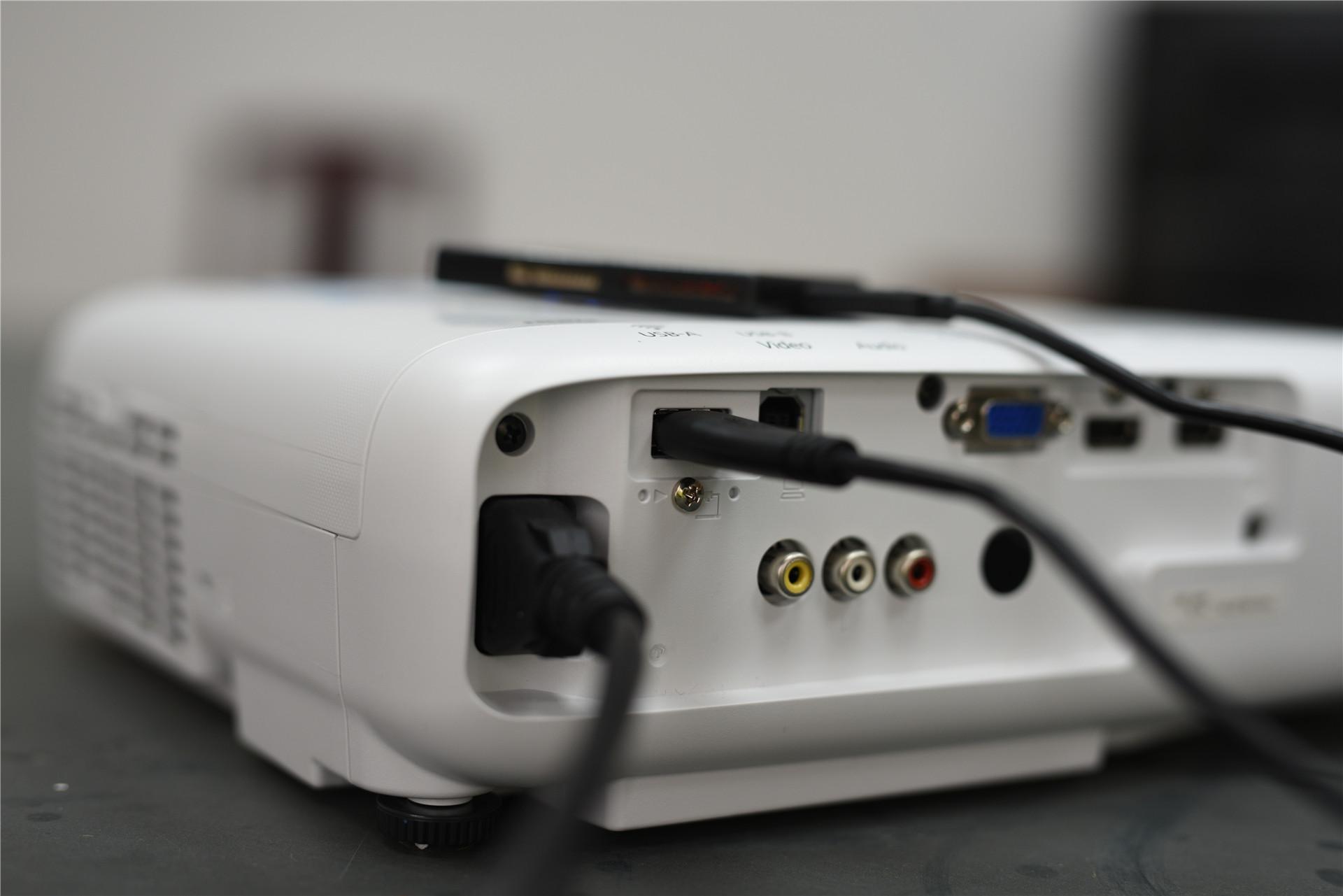 爱普生cb-u05使用方法,爱普生投影机CB-X06使用说明