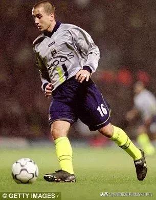 从夏普到世嘉，从德国好顺到库尔斯啤酒：英超豪门球衣广告的变迁