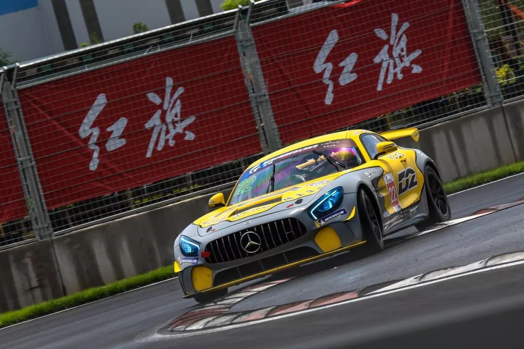 钢铁赛道雨中热战·ChinaGT上演秦皇岛首轮超跑对决