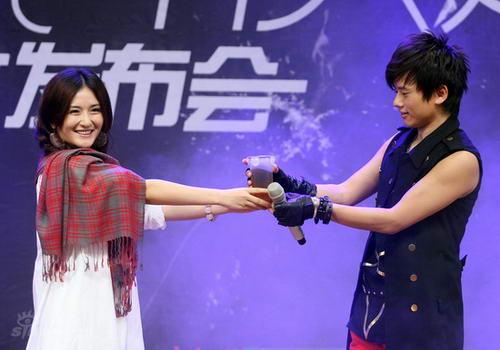 张杰抑郁症视频完整版,张杰得抑郁症