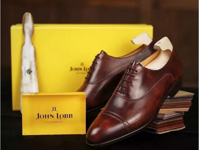 威廉、哈里、查尔斯王子同框太帅气！28个英伦绅士品牌拿走不谢