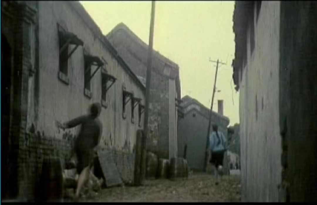 月牙儿女孩,月牙儿小女孩