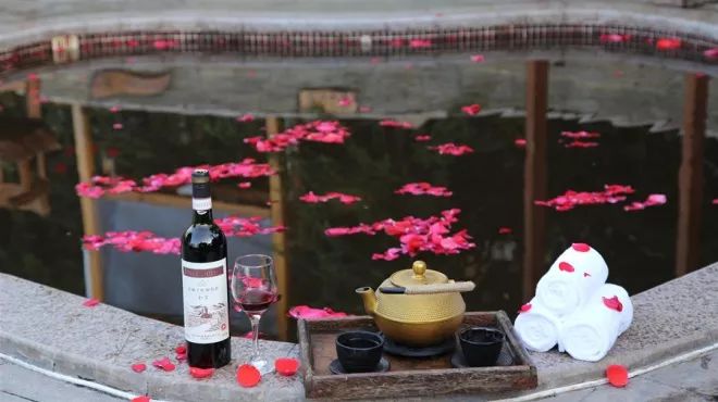 太白山凤凰温泉299住宿套餐,太白山凤凰温泉a楼和b楼