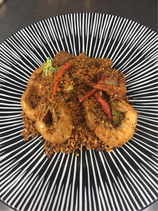 椒盐香辣皮皮虾鲜活制作,椒盐皮皮虾这样吃才过瘾鲜香脆爽