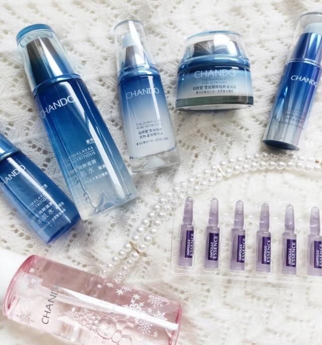 冬天水乳自然堂补水保湿推荐,补水保湿自然堂推荐吗