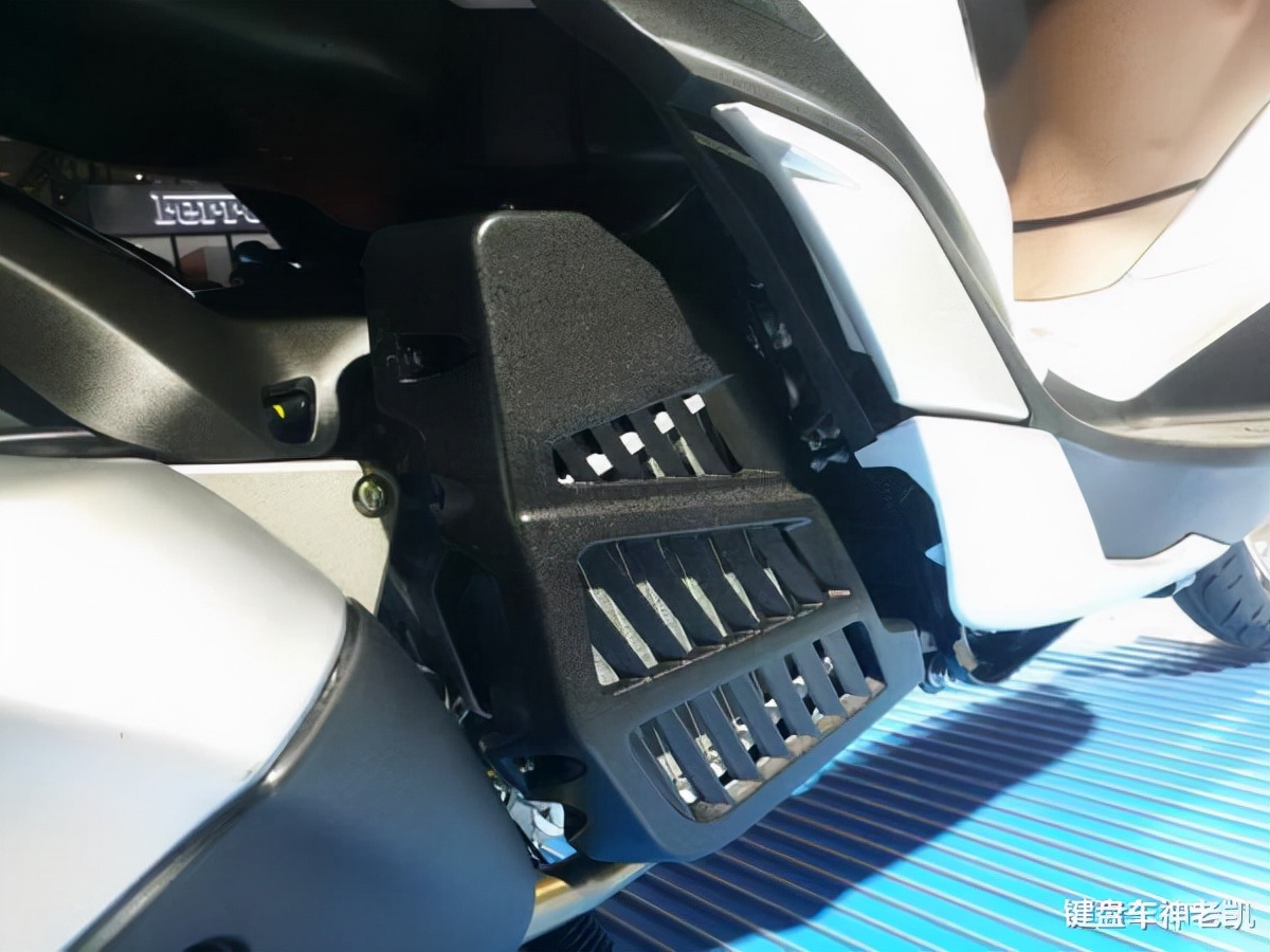 宗申新款250cc油冷发动机,宗申150水冷摩托车发动机