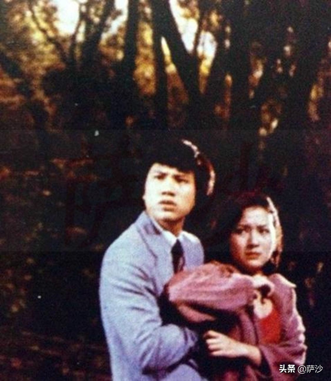 疯子杀女孩的新闻,疯子杀女大学生