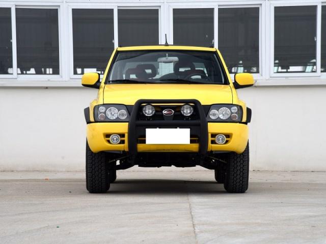 陆风个性硬派越野车X9，车身相当优秀，颠覆我们对国产越野的印象