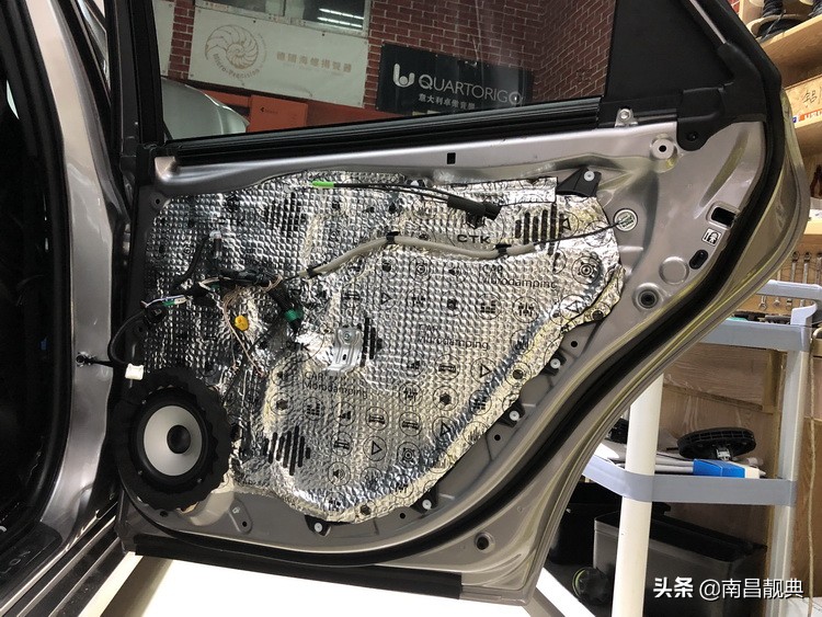 必伟汽车音响喇叭好不好,试听下南昌靓典改装后的丰田亚洲龙