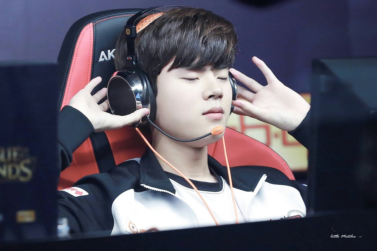 deft时隔八年重返s赛四强,deft再进四强泪目