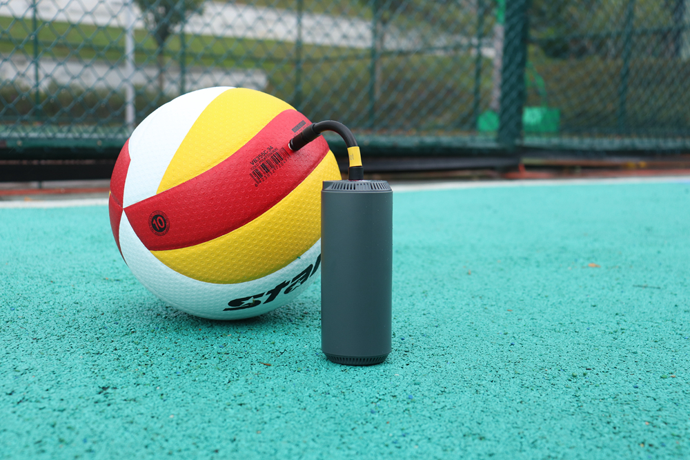 再也不怕车没气爆胎,好用的车胎充气泵