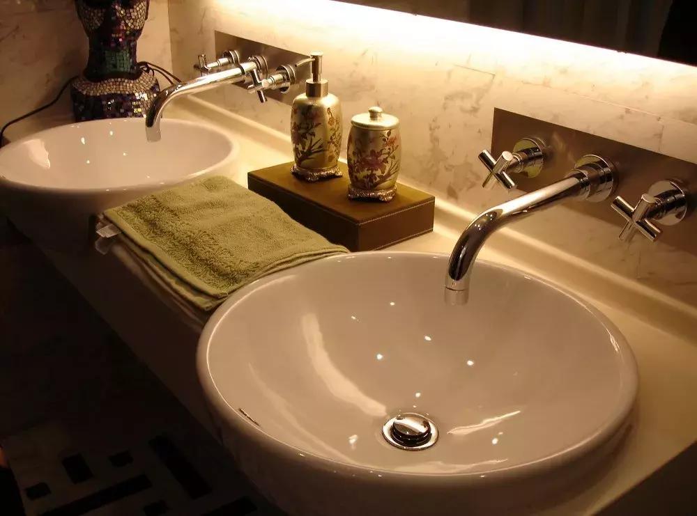 铜龙头好还是不锈钢龙头好,水龙头铜好还是不锈钢好