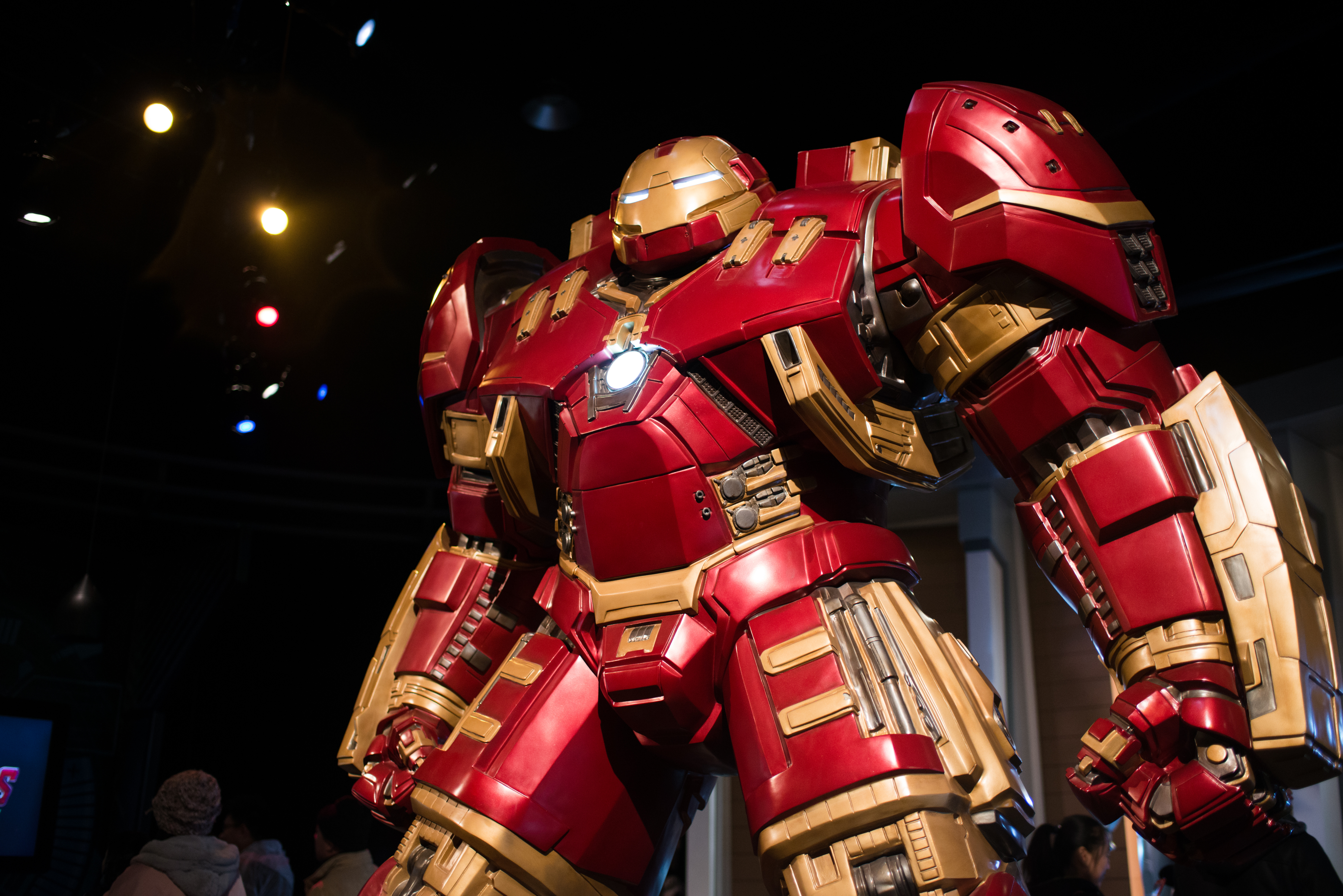 下雨天迪士尼值得去吗,雨天逛迪士尼攻略