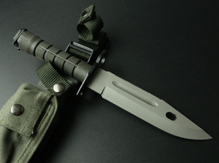 特种兵专用野外多功能护身刀,特种兵小武器