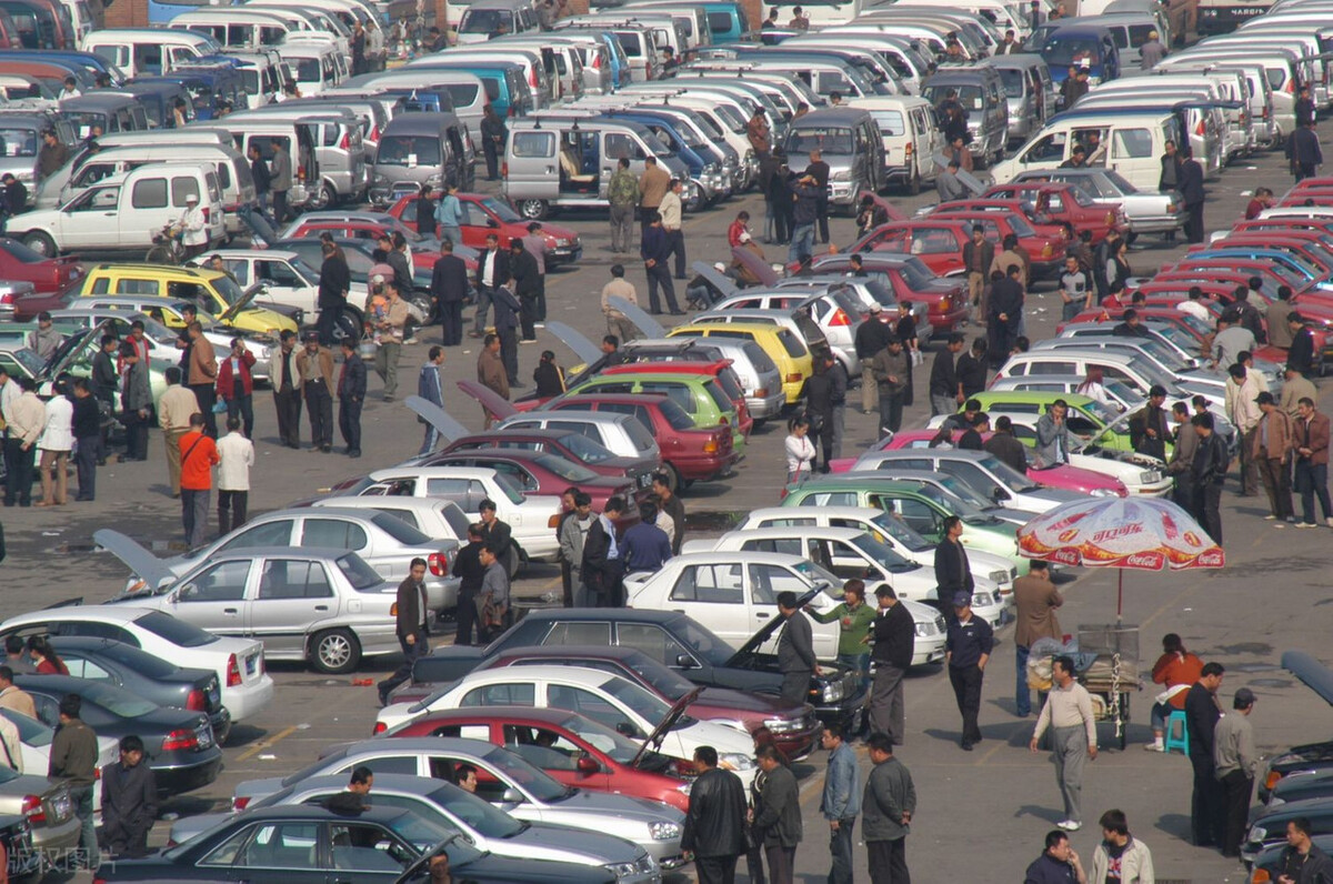 几千块的自动挡二手车,几千块二手车能开几年