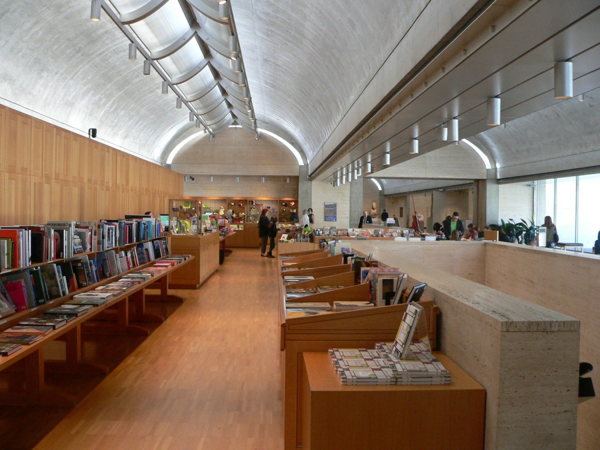 金贝尔美术馆怎么样,美国现代建筑师路易康的作品