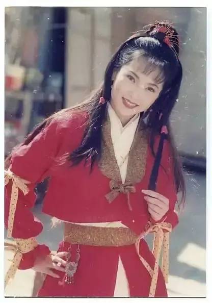 古装剧中好看的妆发服装,古装剧中令你印象深刻的妆发造型