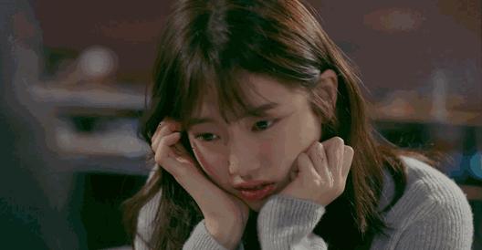 挤了一颗痘会全脸爆痘吗,挤了一颗痘半边脸麻了