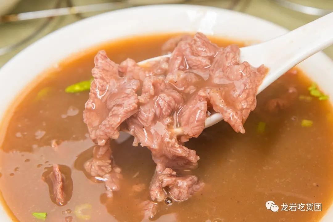 走吧，去龙门镇，吃上一整天