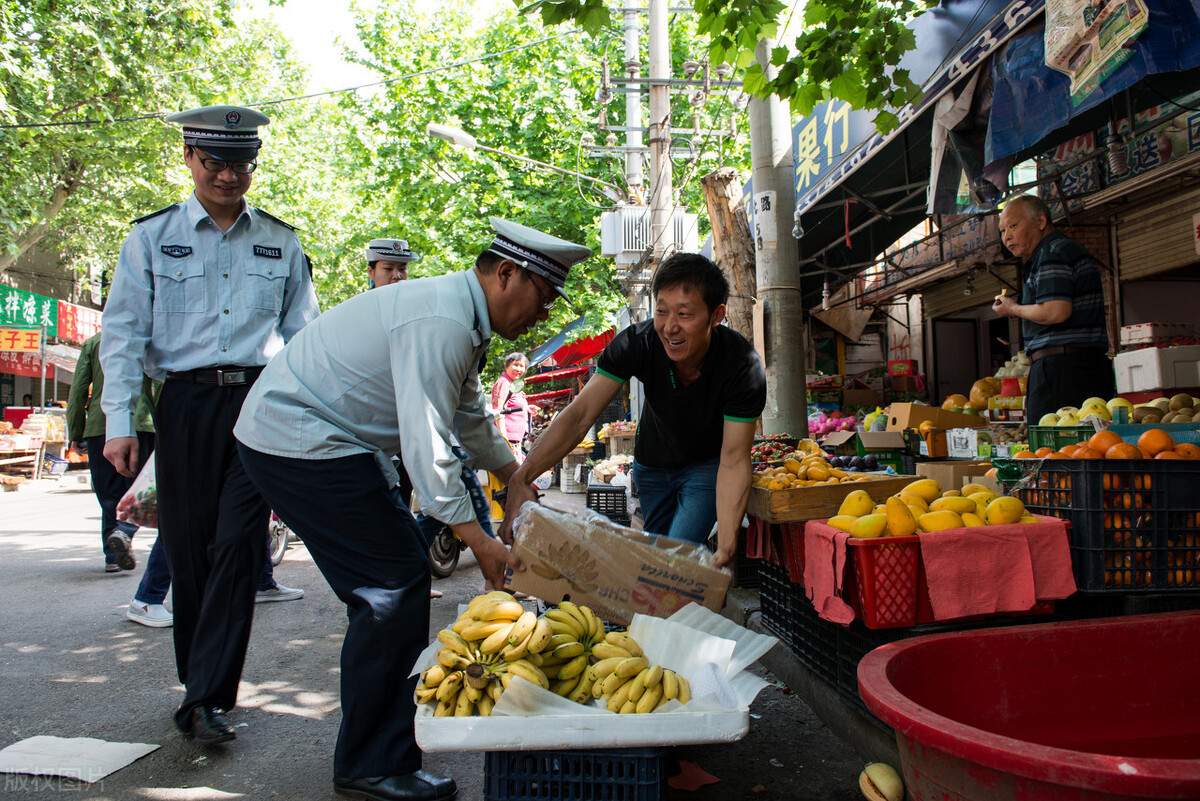 我，城管，大专毕业，晒出薪资，告诉你真实工作经历