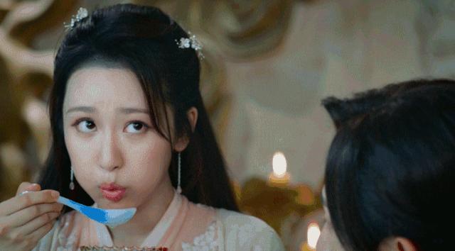 给吃了“*药春**“的时代泼点凉水，或许也是一种生活方式