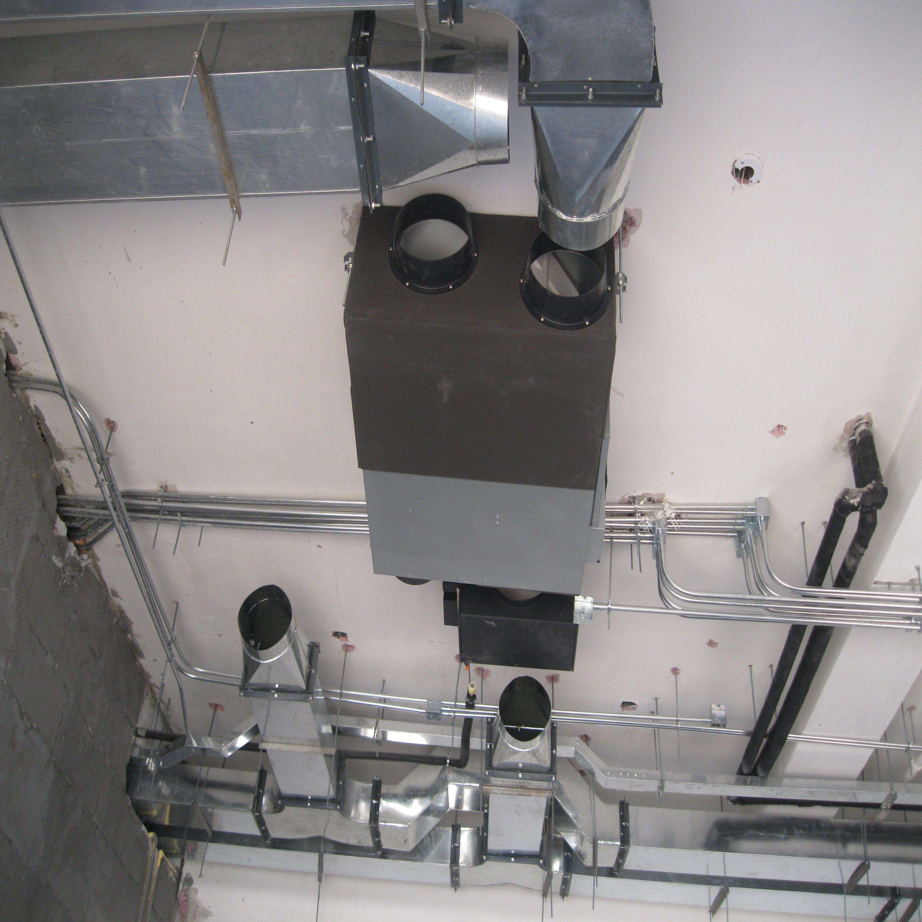 家里装修要不要先安装空调,家里有必要装修新风系统吗