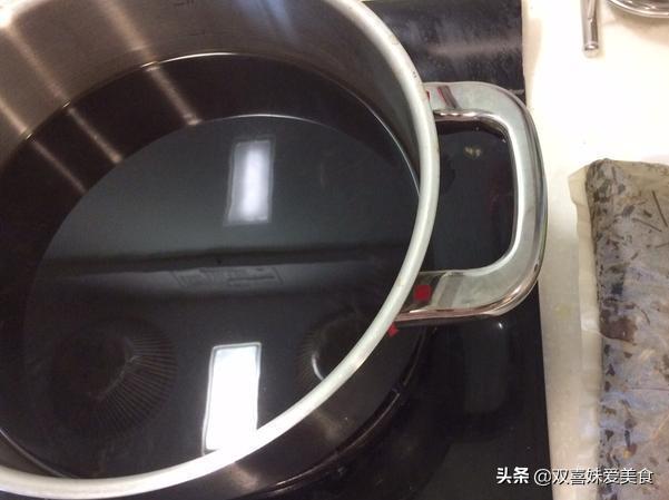 做网红烧仙草奶茶,自做奶茶网红烧仙草