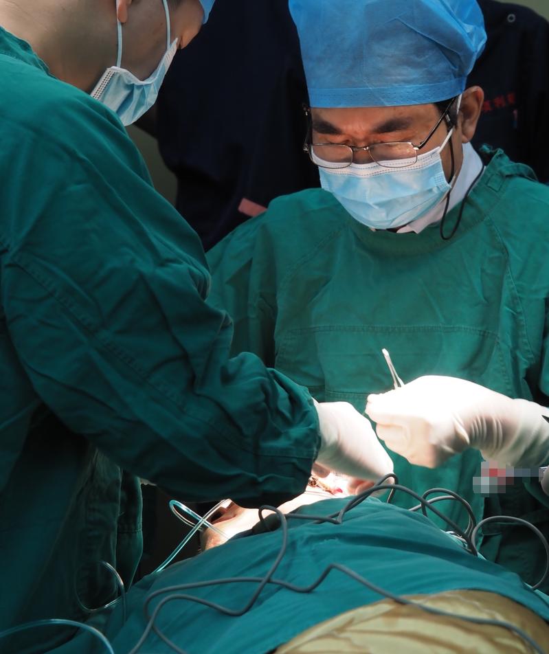 整形医生会给自己设计整形方案吗,整形医生也会整形吗