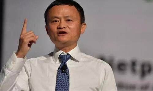 “房奴”翻身，租房不如买房？“葱价房”信不得，应学习李嘉诚？