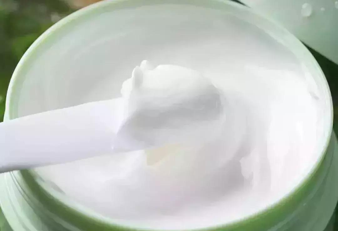 日本复活草面膜敷完后长闭口,日本复活草面膜晒后修复