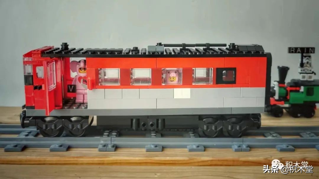 乐*官高**方套内moc最多的一款10183