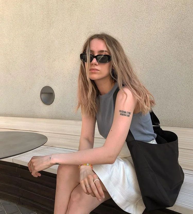 中性风酷帅女生穿搭,民国中性风穿搭