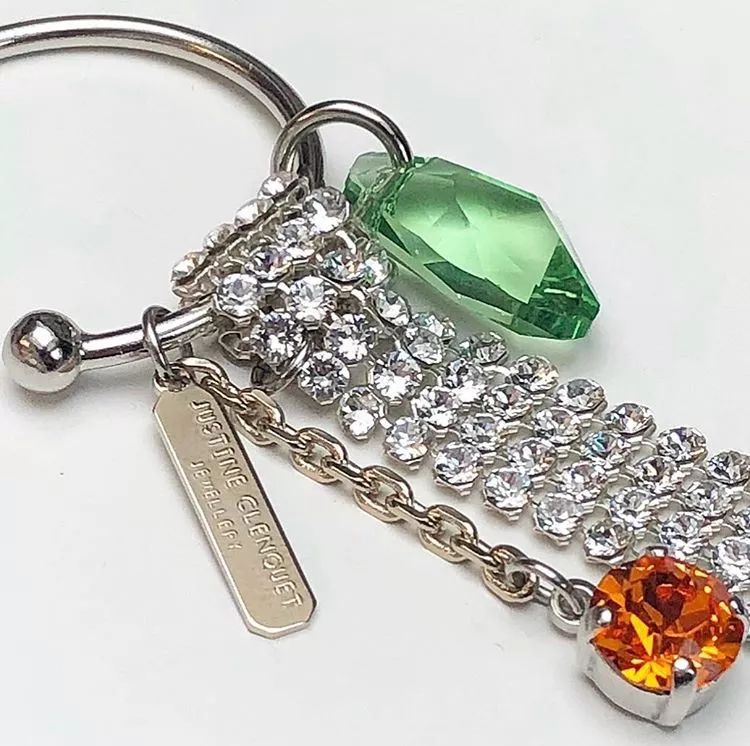 比起Ambush处了什么“对象”，我更关心这些小众配饰何时上新！