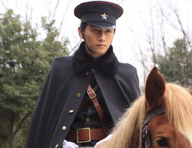 《丰乳肥臀》:鲁璇儿水性杨花,女儿们自由恋爱,结局却殊途同归