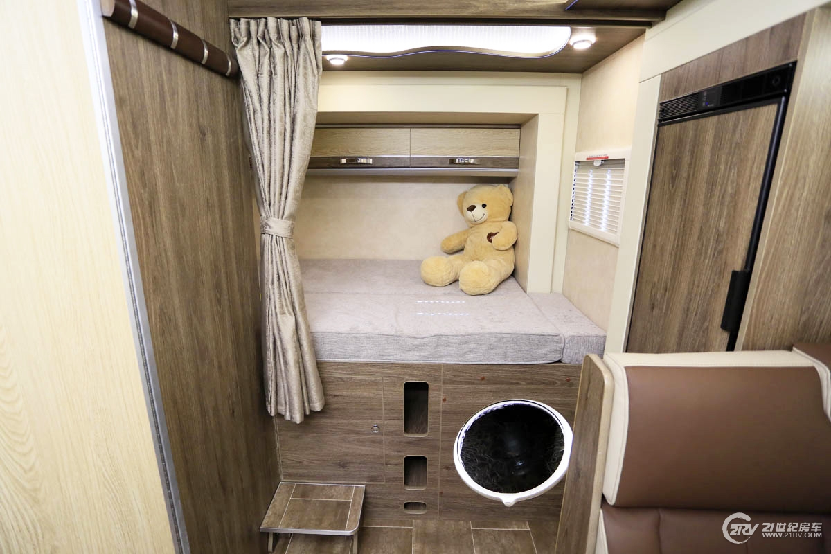 自行式房车c型空调每天要多少电,空调开一晚上耗电测评