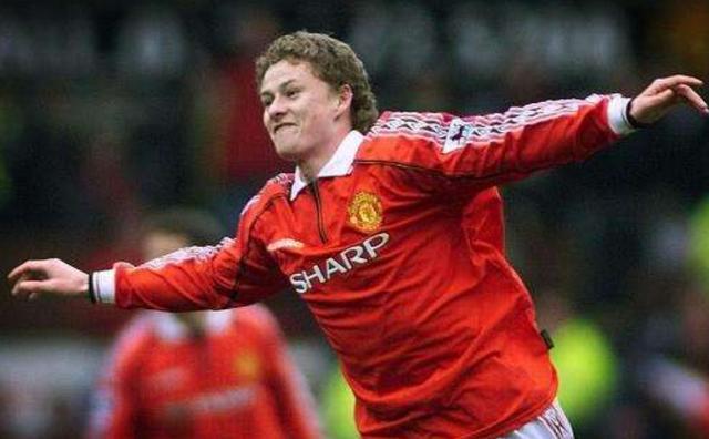 欧冠曼联vs巴黎大礼包,曼联欧联失利暴露索帅最大短板