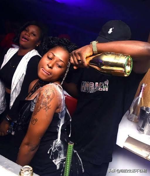 灯红酒绿的纸醉金迷,灯红酒绿纸醉金迷夜景