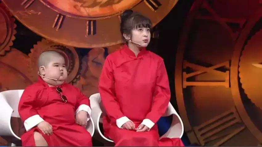 堪比当年的迈克尔杰克逊,迈克尔杰克逊巅峰长相