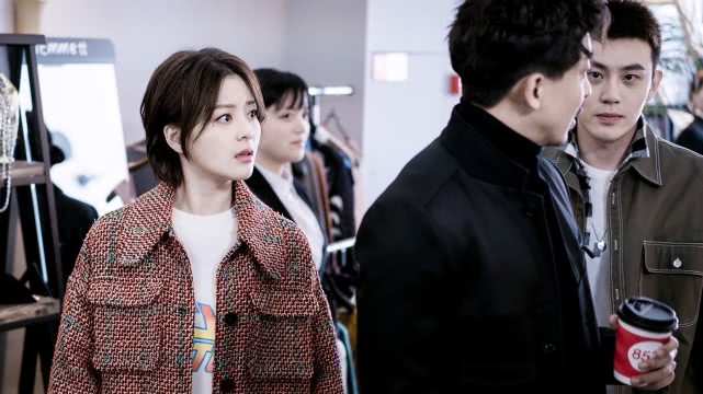 戴朵花组合屡破谎言终揭318案真相，幕后大佬表面君子实则大恶