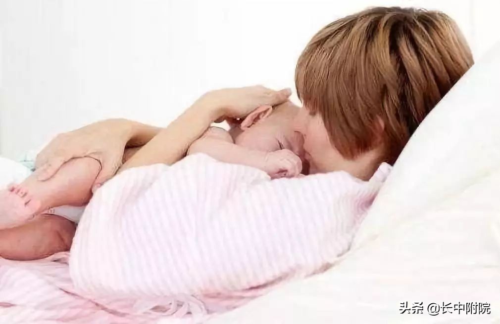 产后奶水不足怎么下奶,产后奶水不足该如何解决