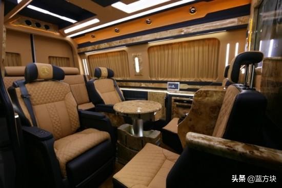 奔驰斯宾特新款外观设计,奔驰斯宾特豪华商务