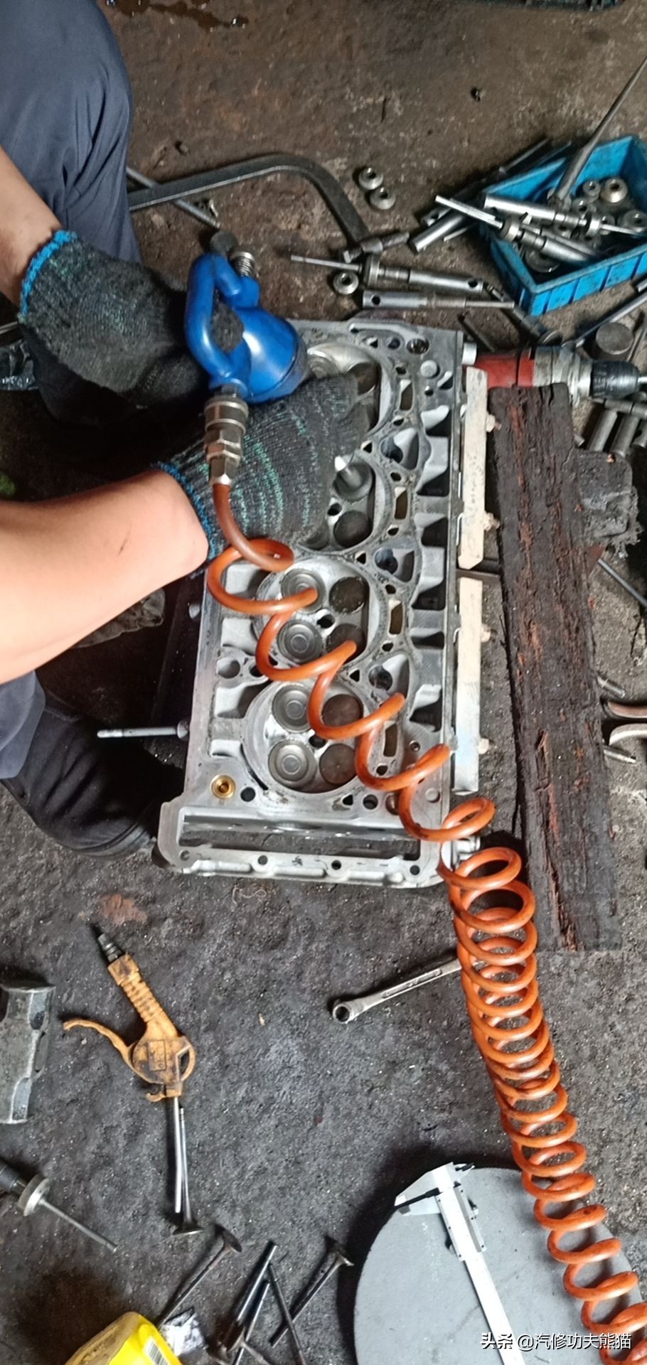 大众夏朗烧机油维修汕头,夏朗烧机油大修多少钱