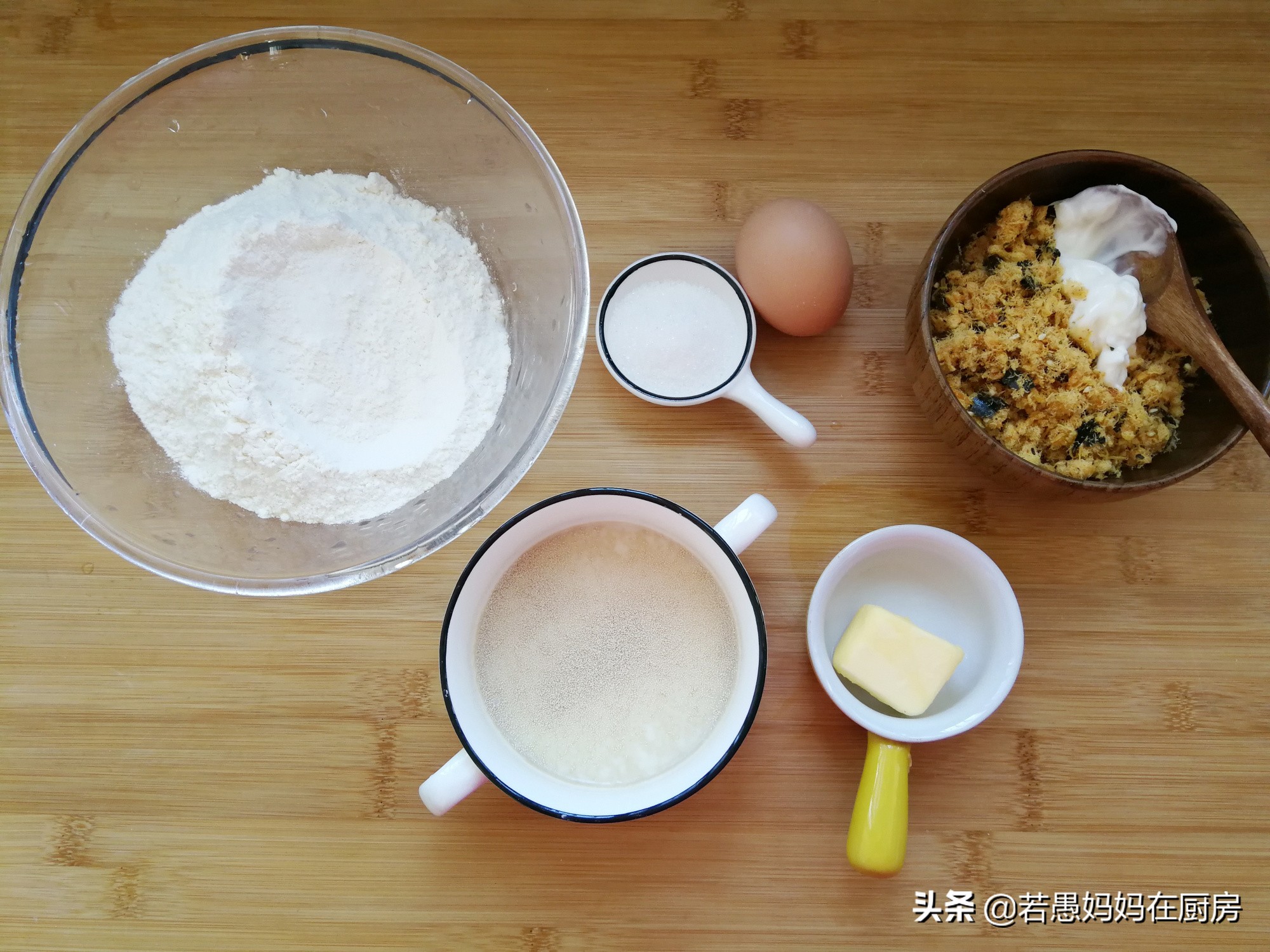 自制华夫饼的做法,自制华夫饼老的好还是嫩的好