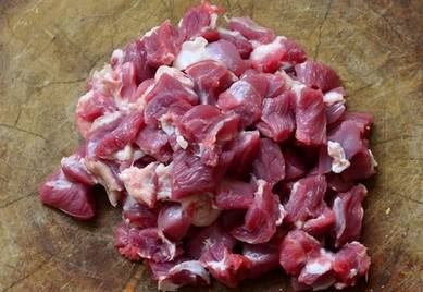 烧烤羊肉串腌制又滑又嫩方法,羊肉串怎么腌