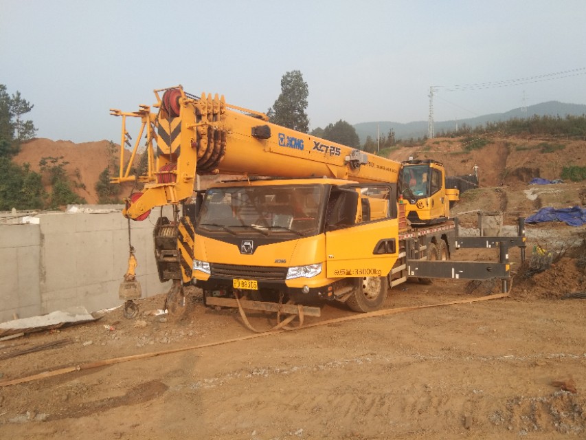 开吊车的感受和体验,开吊车真的很辛苦吗