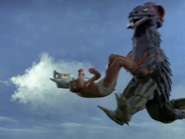 泰罗奥特曼技能大全,泰罗奥特曼街机大招怎么放